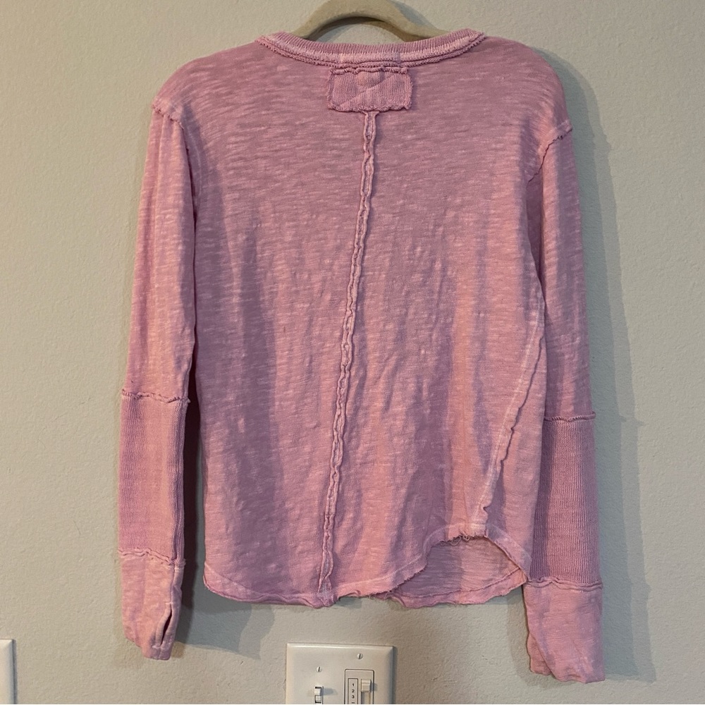 Free People Henley Top Phoebe Medium Pink Thumb Holes Knit - Picture 3 of 8